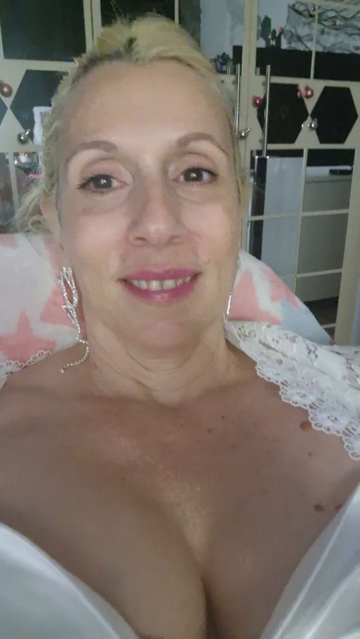 Magical_Ina