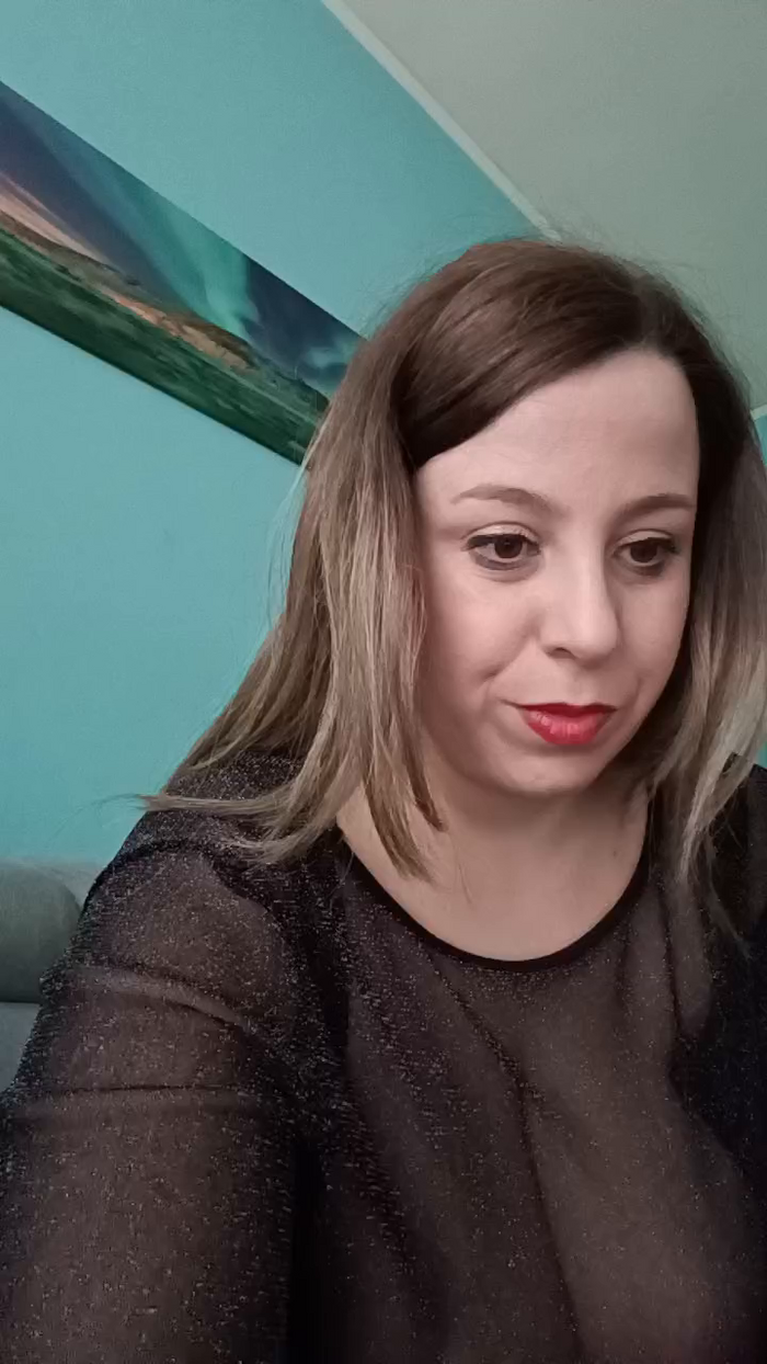 emma96_hot