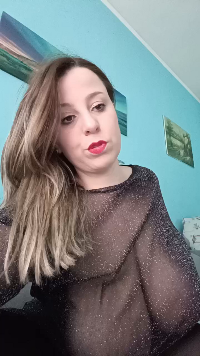 emma96_hot