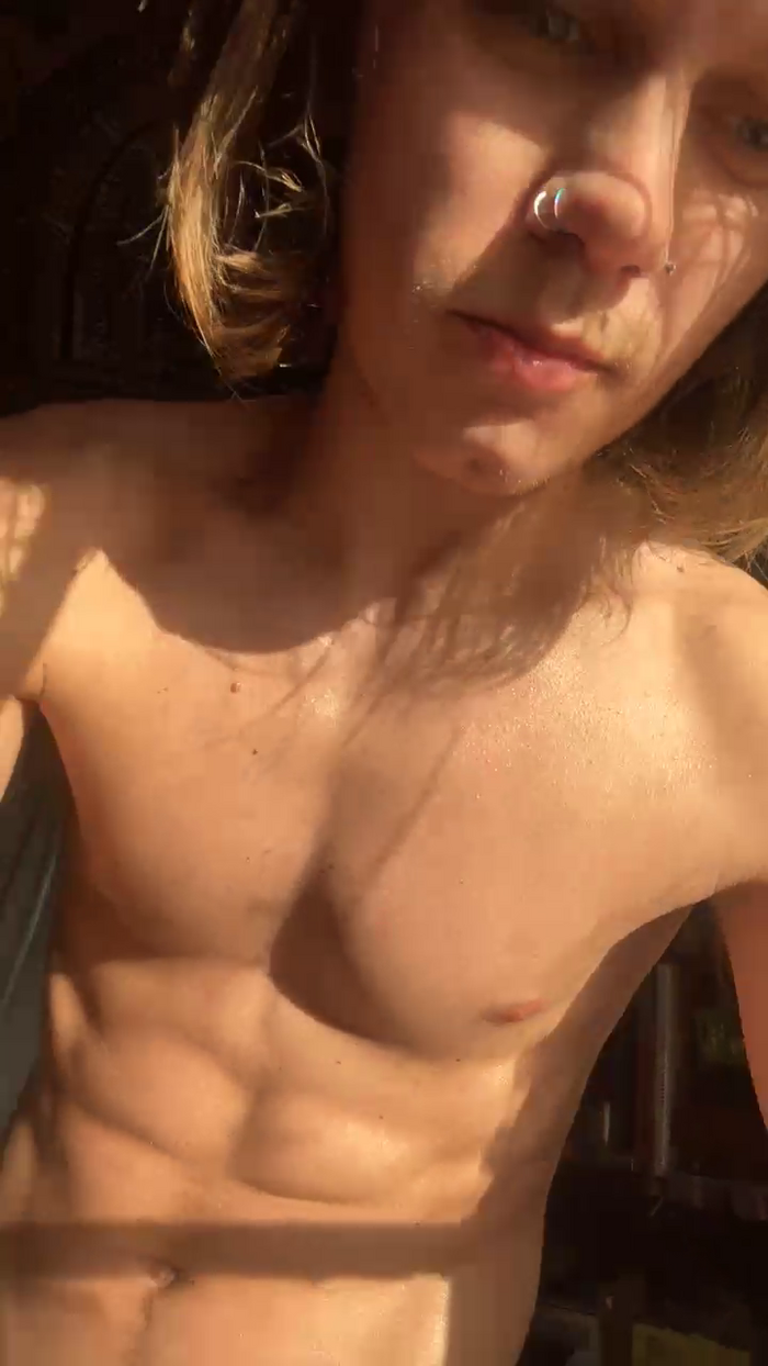 Xander_Rose