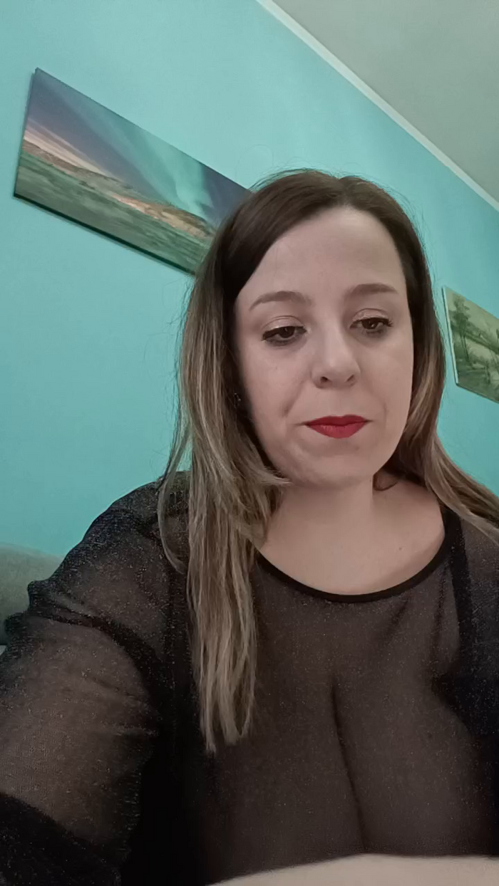 emma96_hot