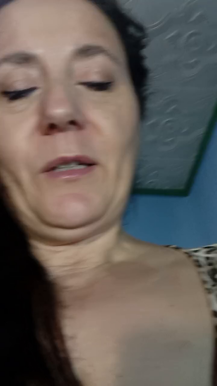 HAIRYPUSSYLIPS