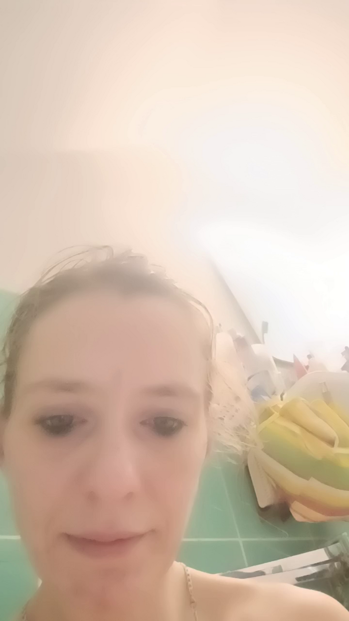 LoriLuv77