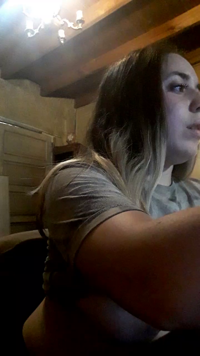 Roxanne_69