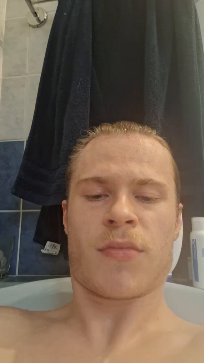 blondyguyyy