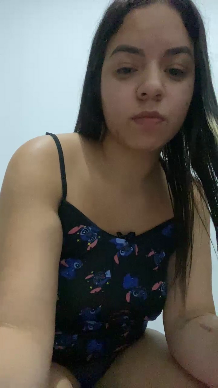 Rafaella01