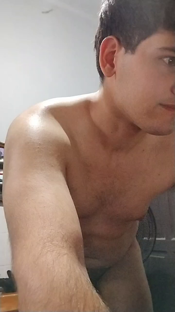 Lucas_Pink1