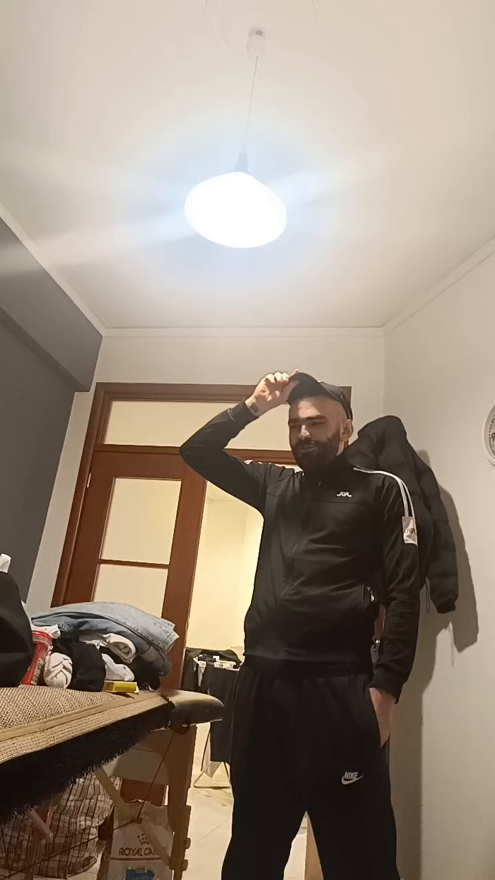 gianakissexyy