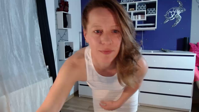 BlueEye_Girl