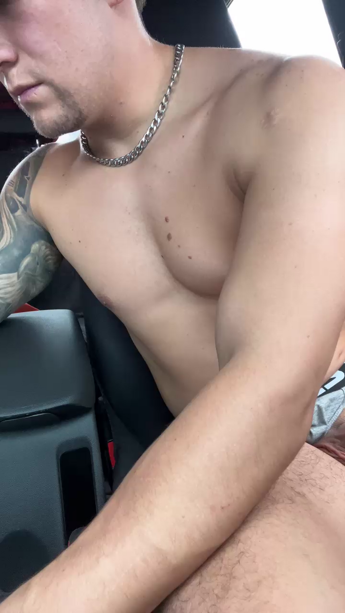 Andrew_wallker