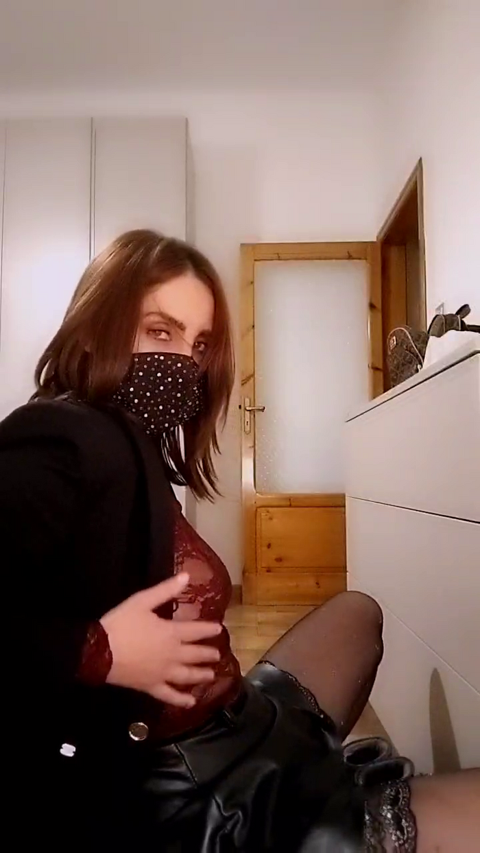 Akemy_room