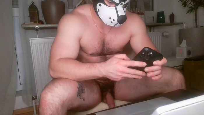 gaymuscledoc