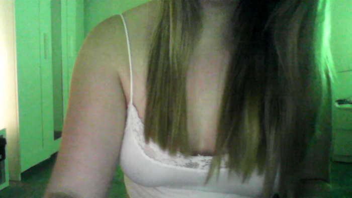 Camgirlie19