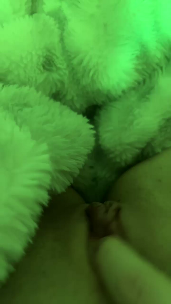 Camgirlie19