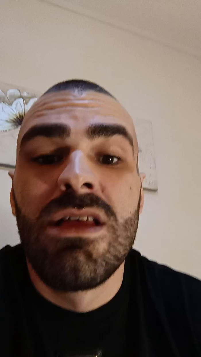 gianakissexyy
