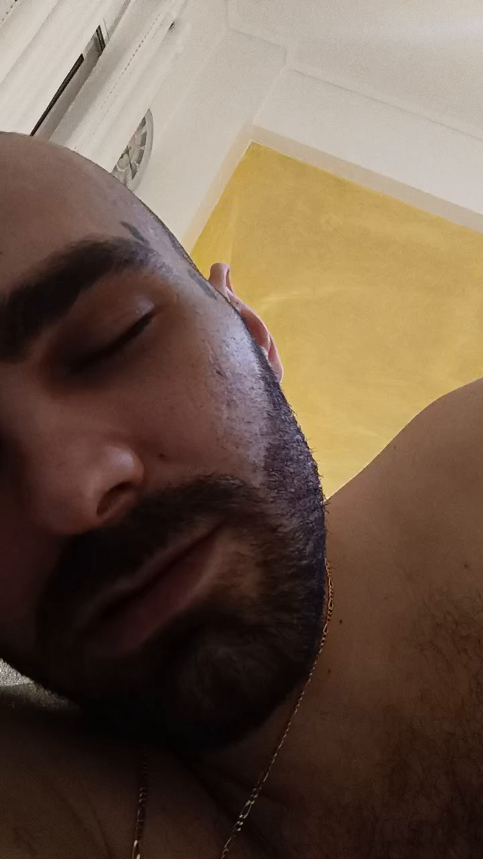 gianakissexyy