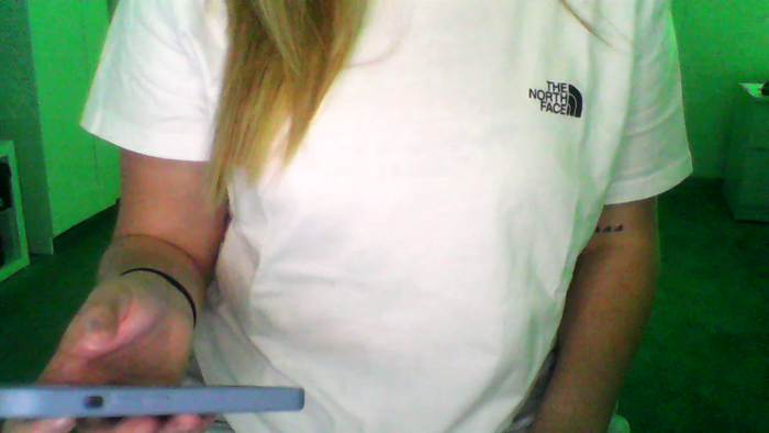 Camgirlie19