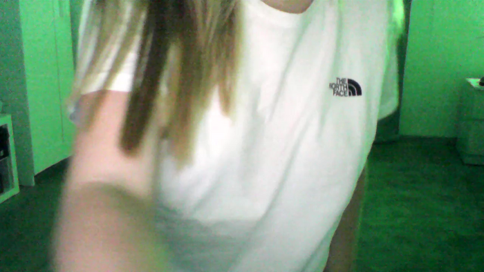 Camgirlie19