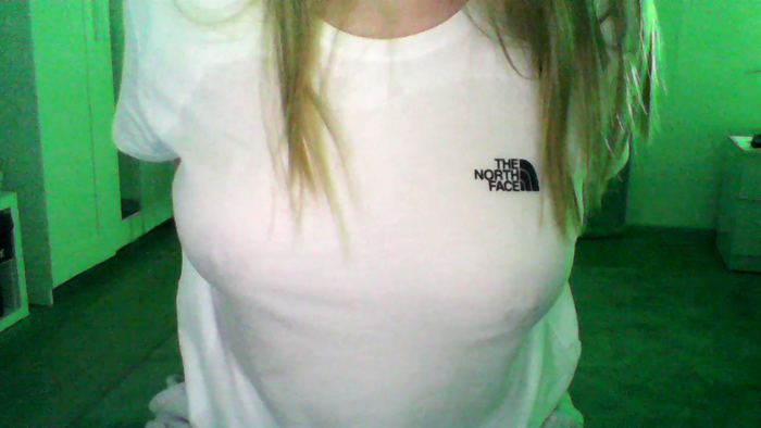 Camgirlie19