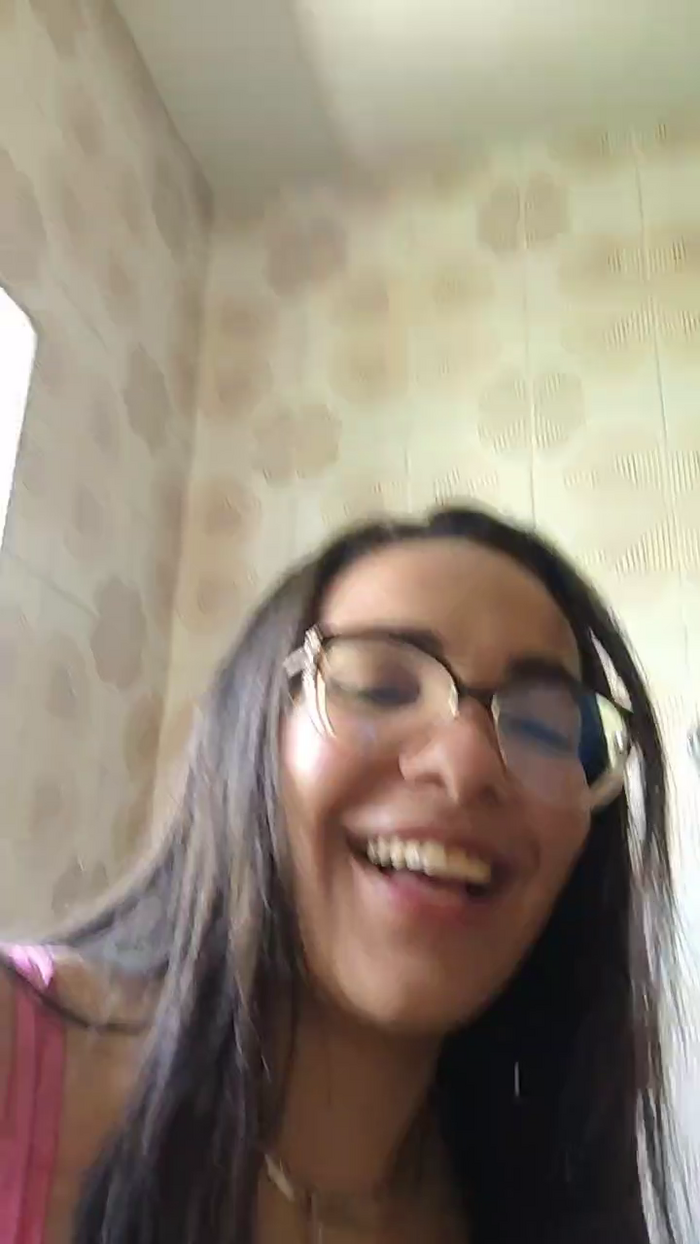 Larissasweet03