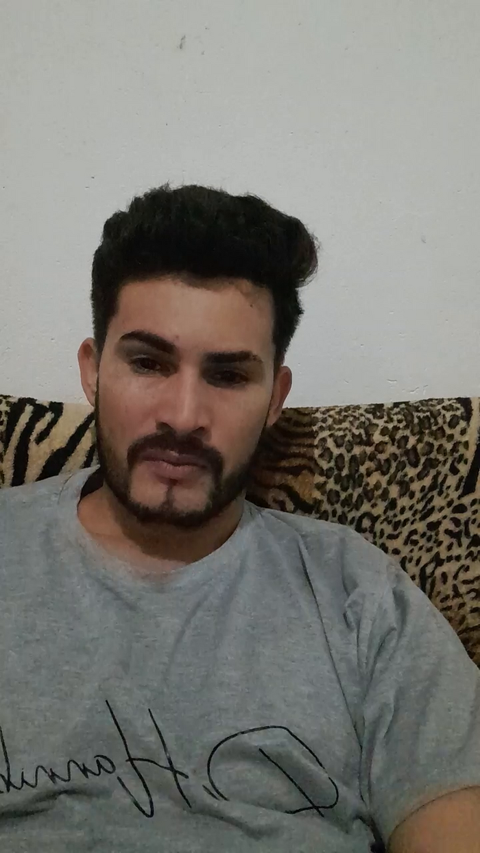 Leo_dot25