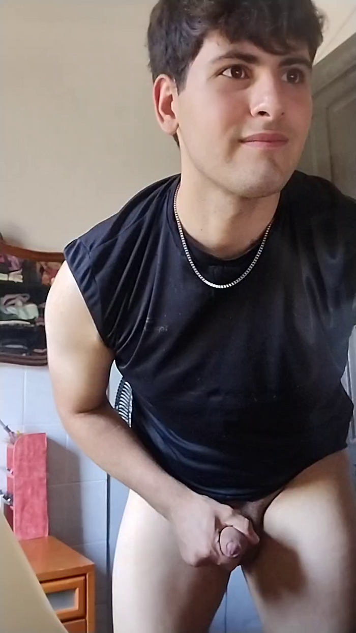 Lucas_Pink1