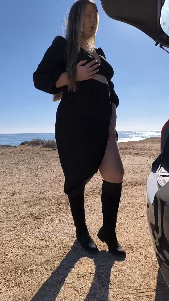 _Mona_