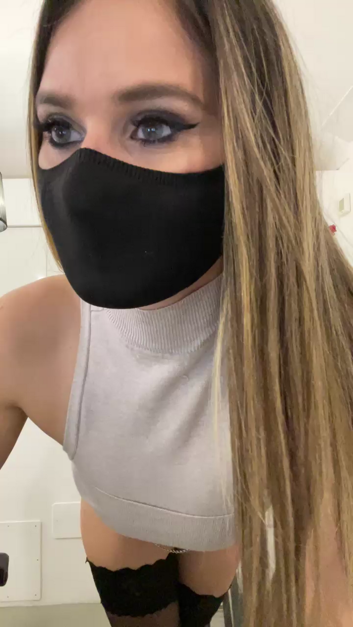 Ellen_2022___