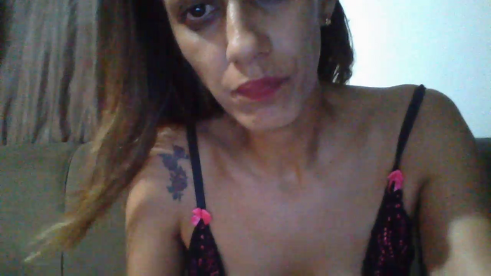 NicoleKissMe