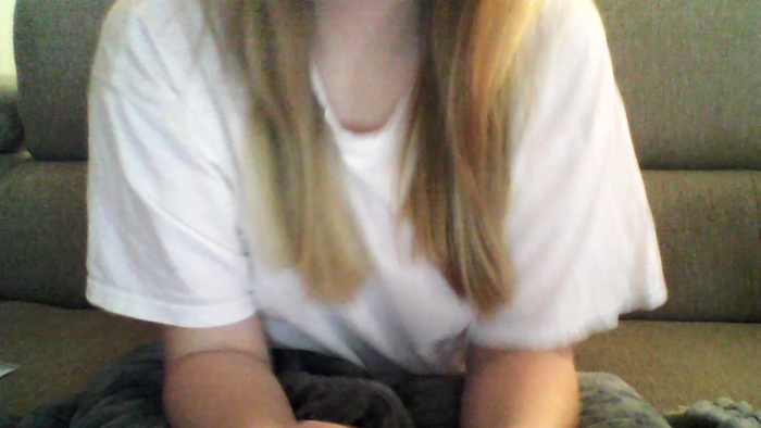 Camgirlie19
