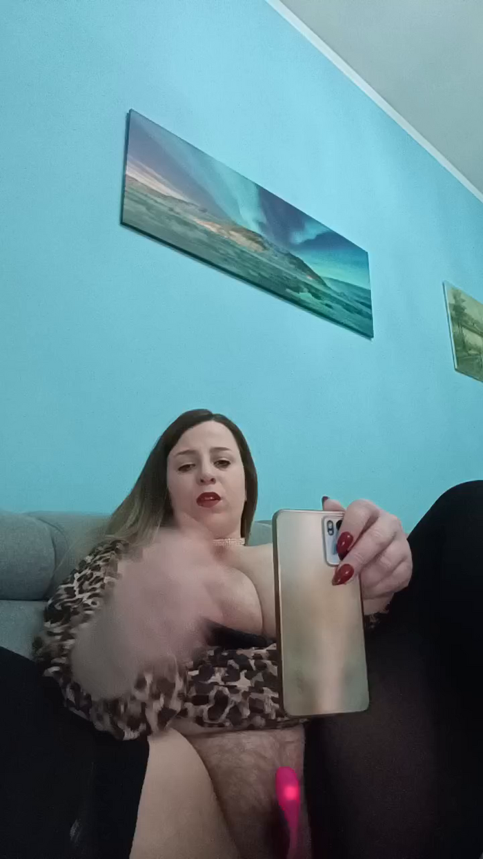 emma96_hot