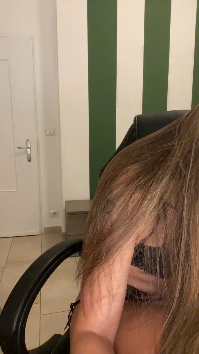 Ellen_2022___