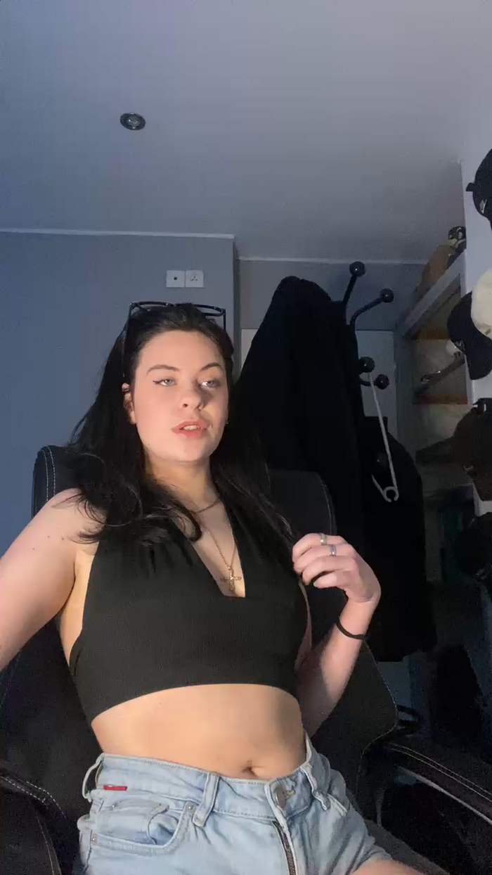 Elina8