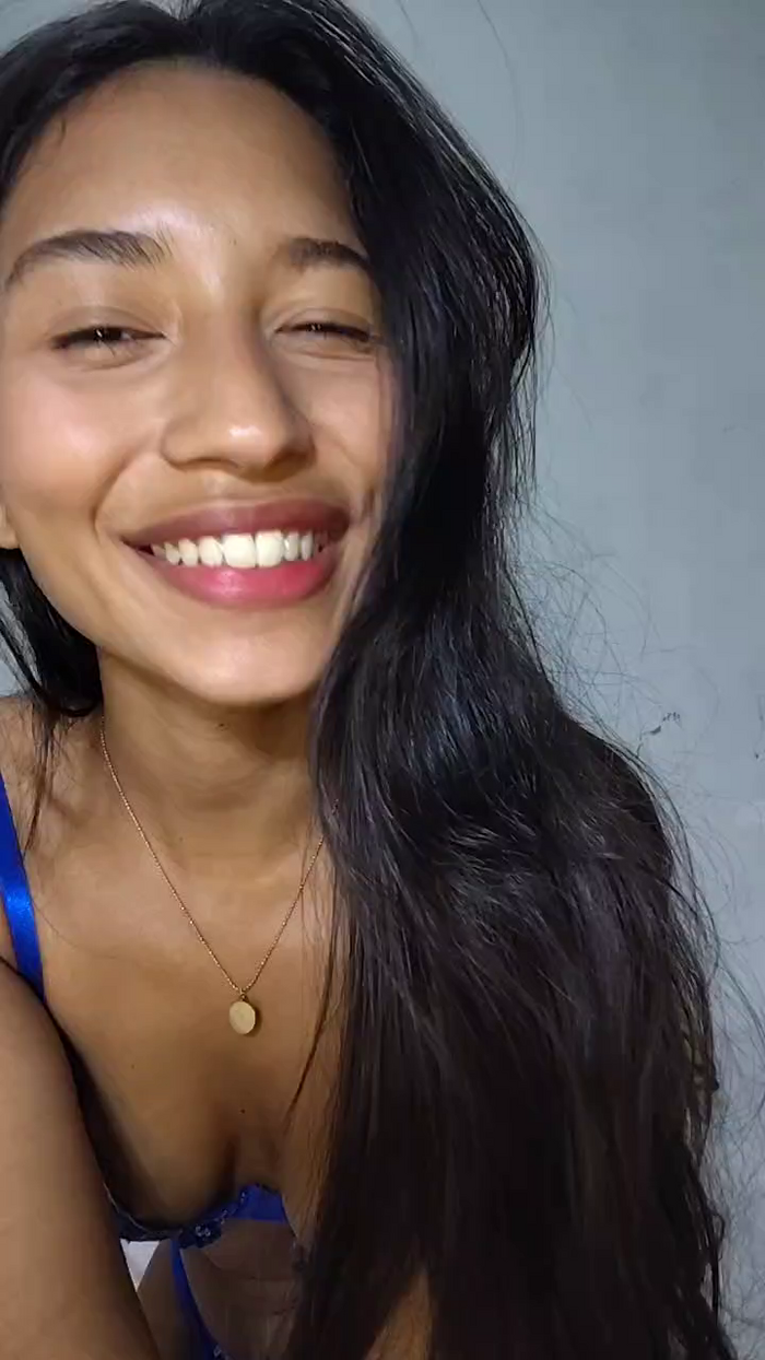 Petitenaughty