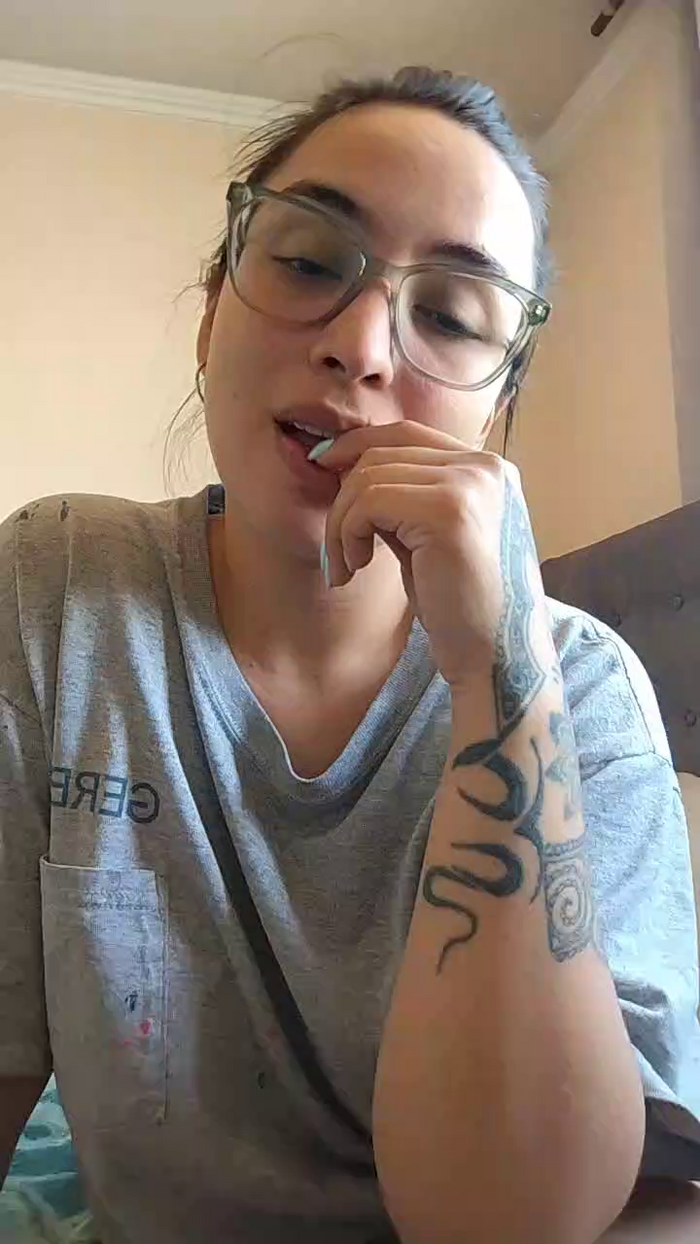 Latinaakita4