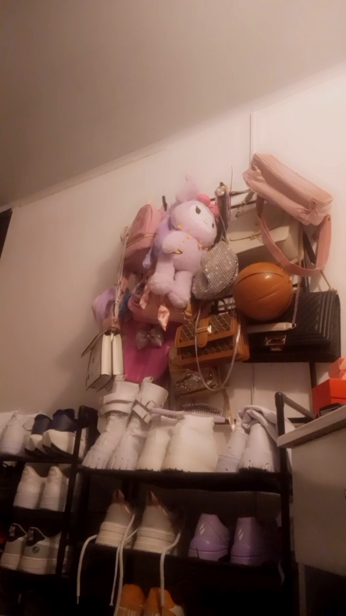 zoe_kimm