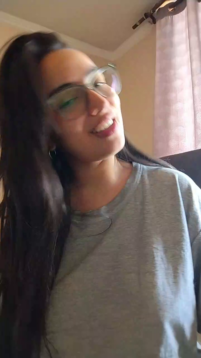 Latinaakita4
