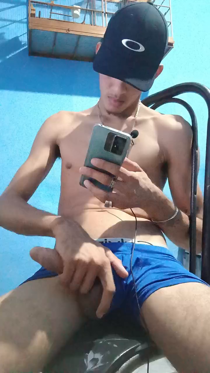 Raw_hotbaby