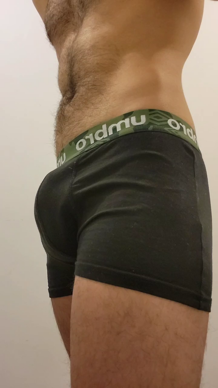 pseudonymee2hot