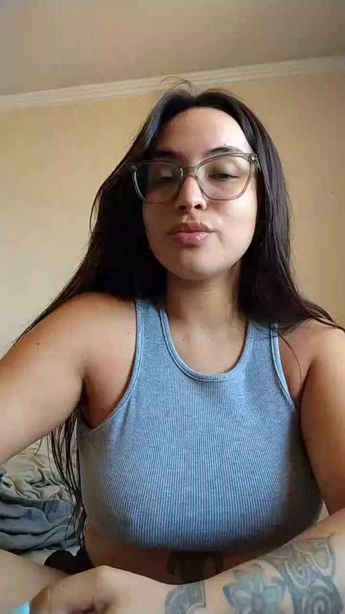 Latinaakita4