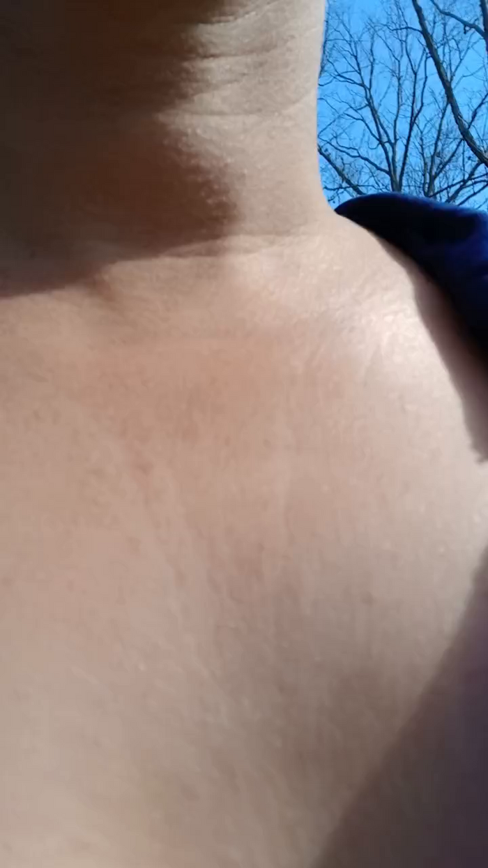 sayrah_hot