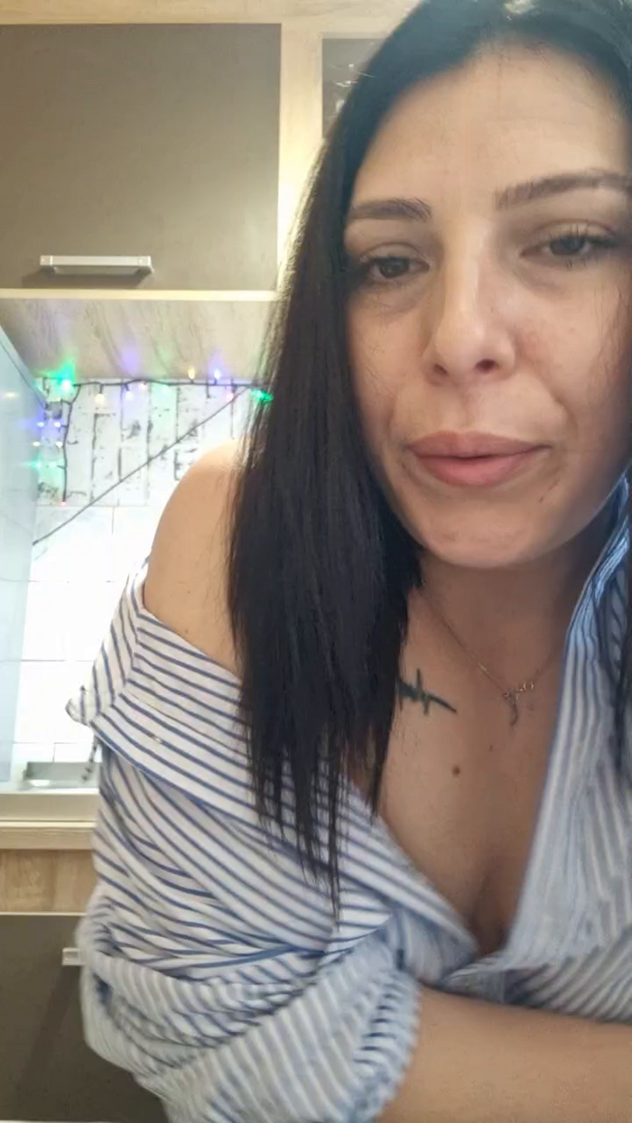 adina_sexy