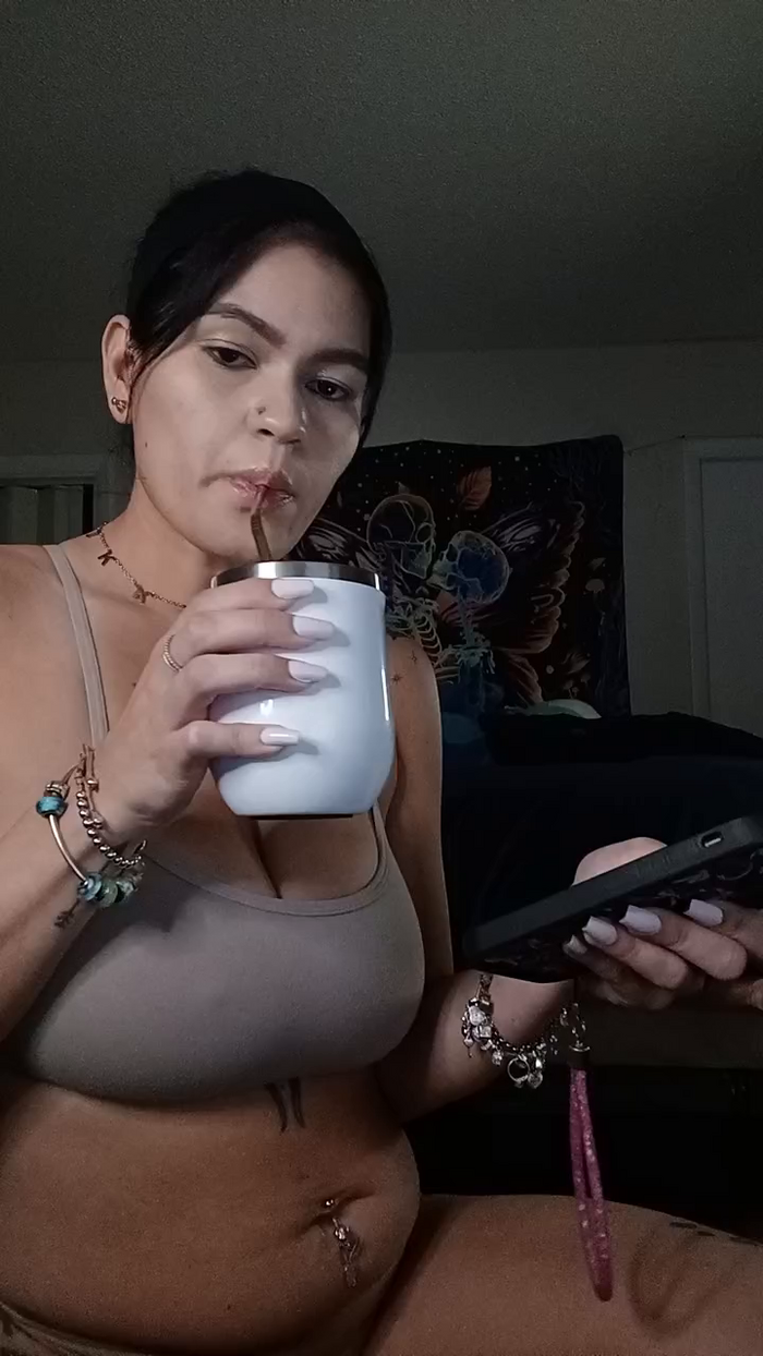 Nikkikittyx3