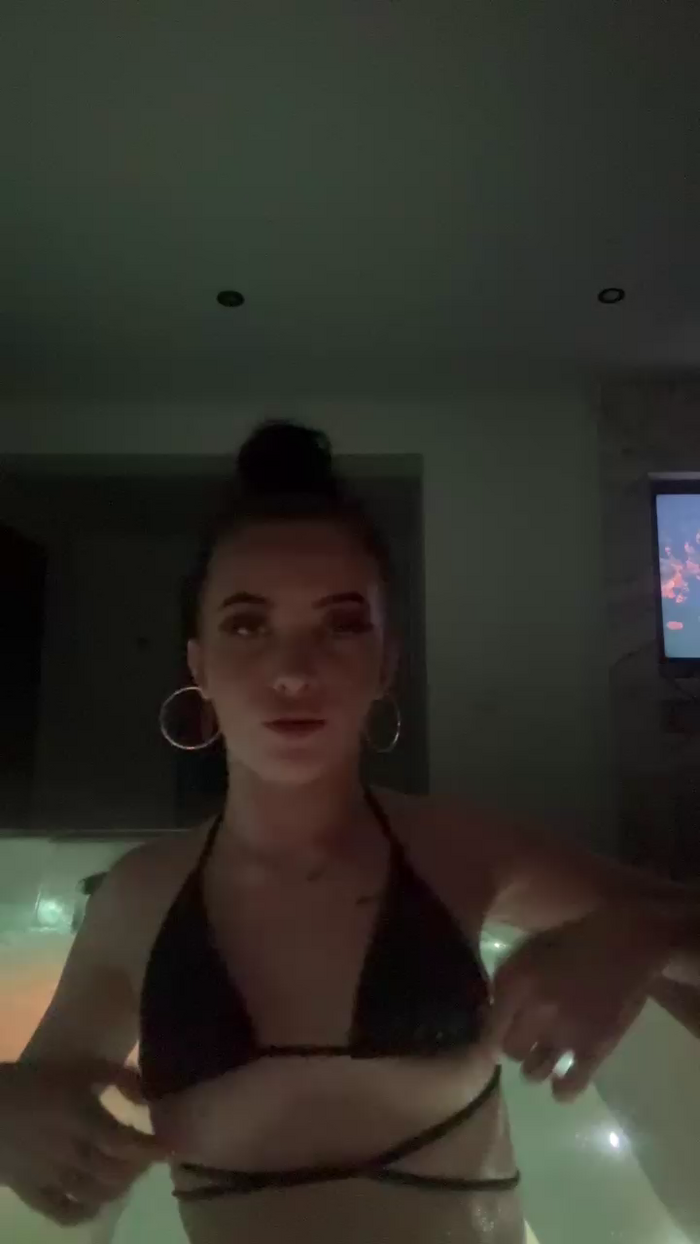 bambina30
