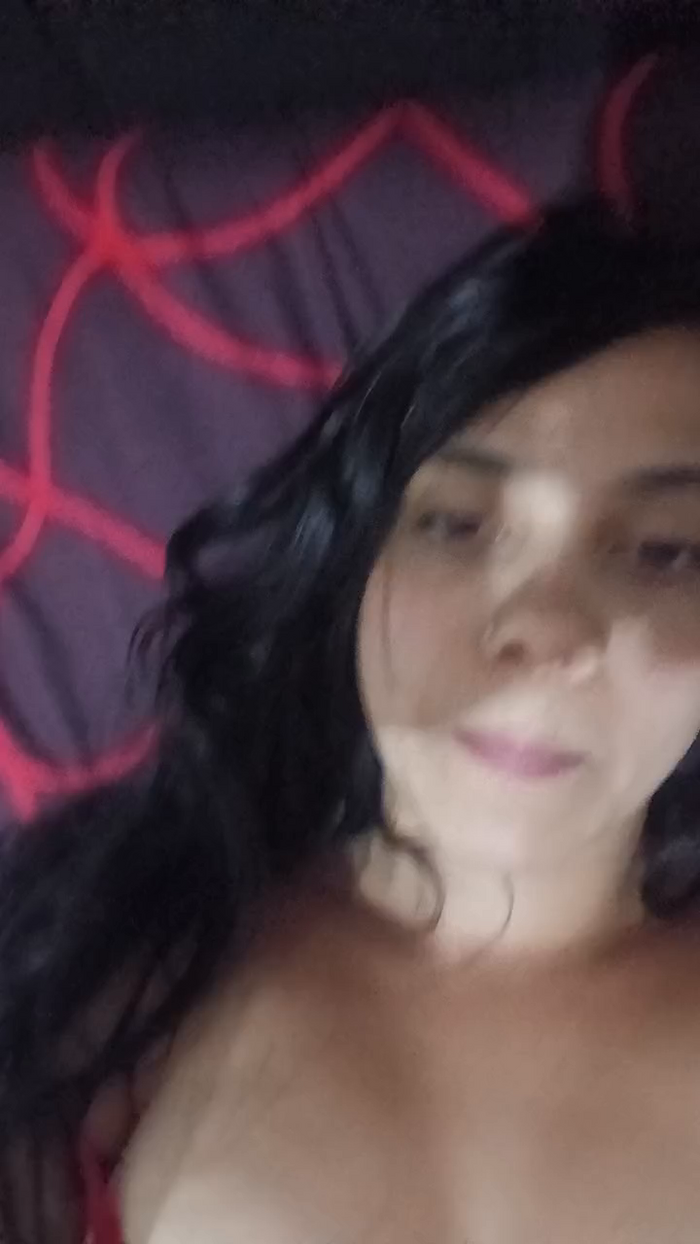 sweet_scarlett_