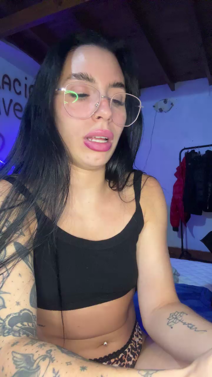Camiluxxx98