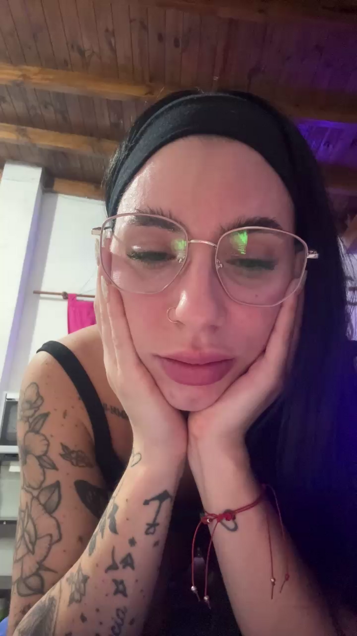 Camiluxxx98