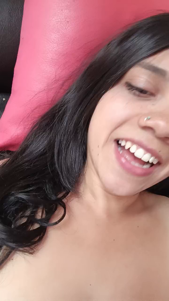 sweet_scarlett_