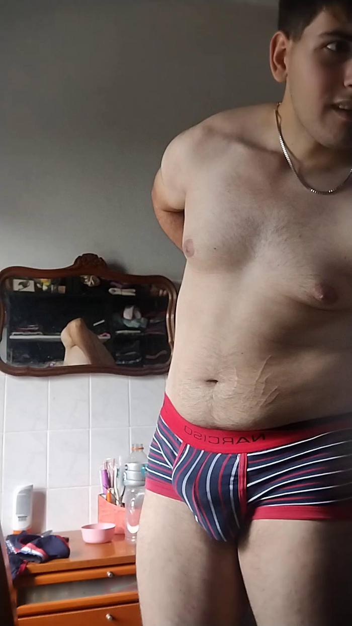 Lucas_Pink1