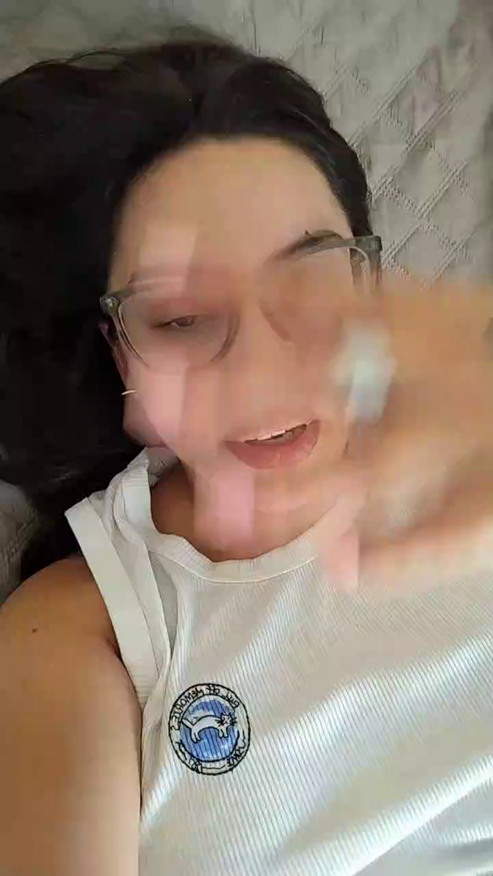 Latinaakita4